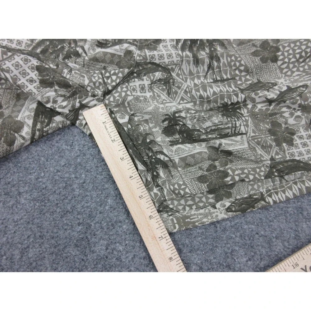 Columbia PFG Swim Trunks Mens XL Green Tropical Fish Print Mesh Lined Drawstring